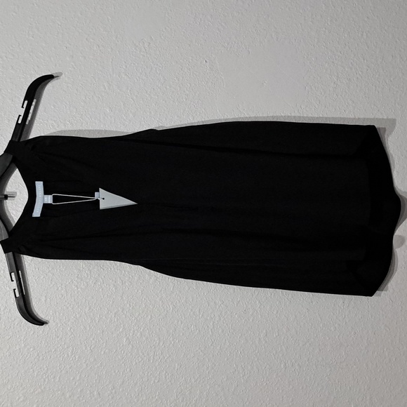 Antonio Melani Olivia Button Front Split V-Neck Sleeveless Top - Picture 3 of 6